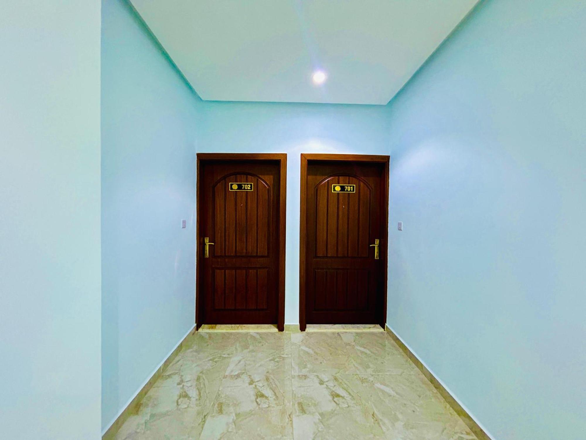 Golden Dahlia Fintas Aparthotel Kuwait City Exterior foto
