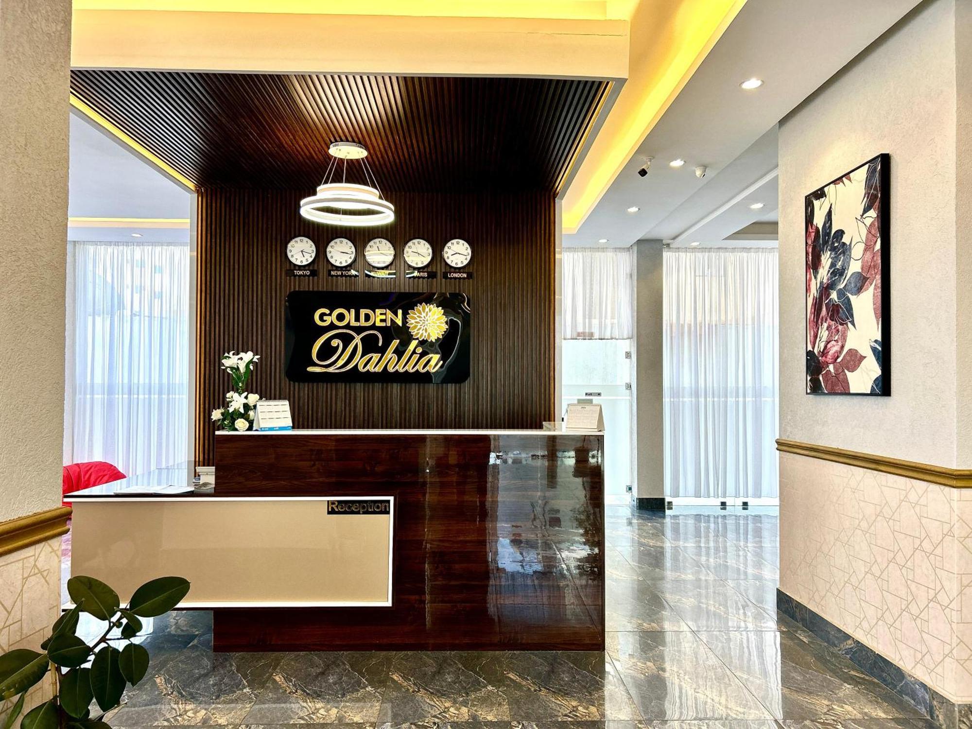 Golden Dahlia Fintas Aparthotel Kuwait City Exterior foto